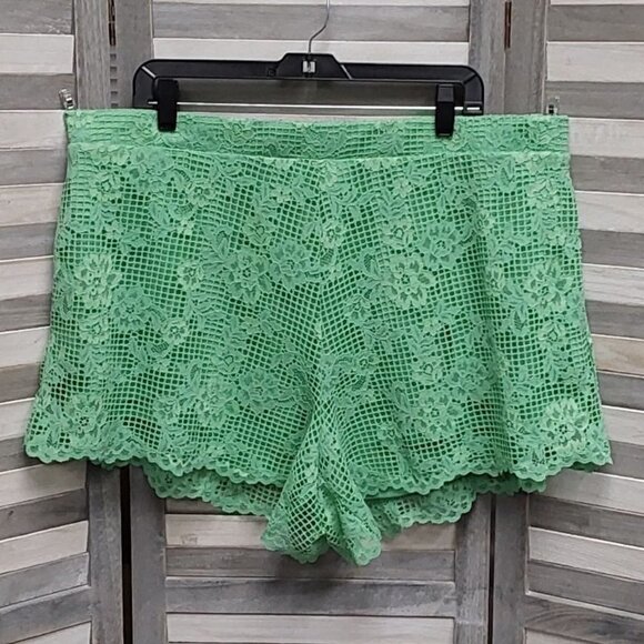 Women's Lace Shorts | Future Collective | 1X - Picture 1 of 7